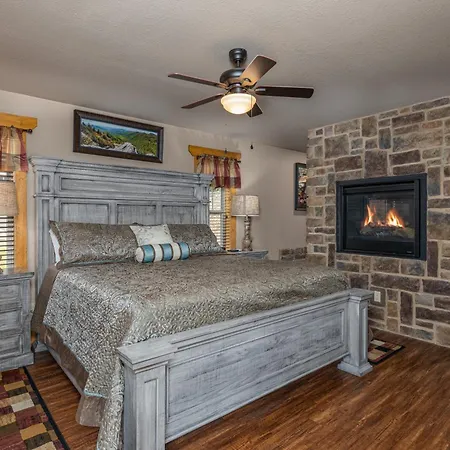 Villa Heavenly Haven By Eden Crest à Gatlinburg Extérieur photo