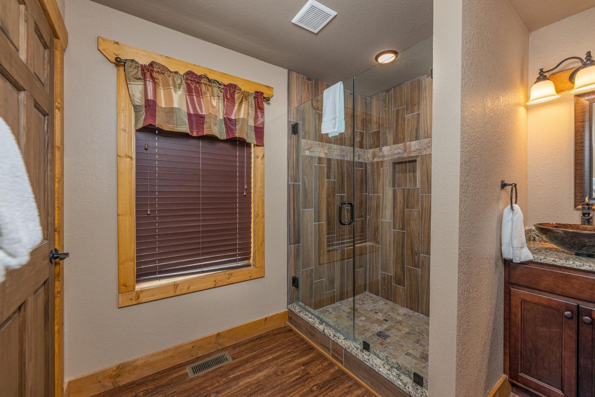 Heavenly Haven By Eden Crest * Gatlinburg